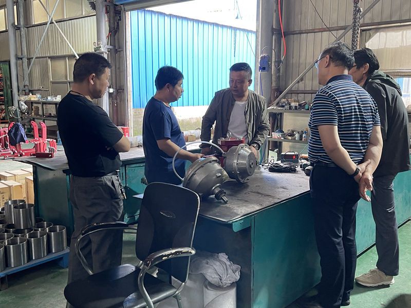 無極牽引車試驗臺